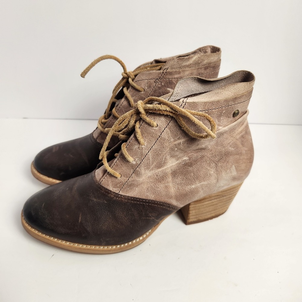 CAT Caterpillar Women's Block Heel Marlowe Two Color Booties Size‎ 7W